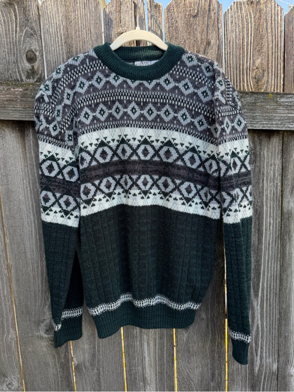 Vintage Men's Fair Isle Knit Sweater
